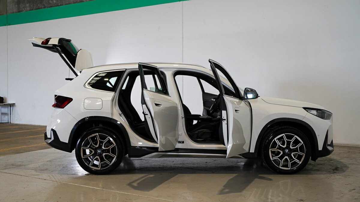 BMW X1 image 4