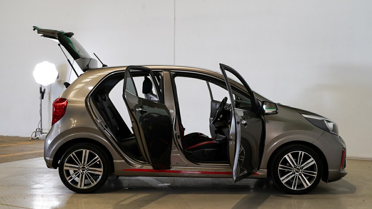 Kia Picanto image 4