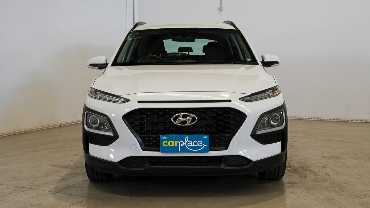 Hyundai Kona image 2
