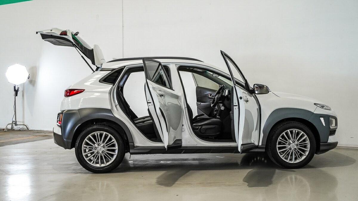 Hyundai Kona image 4