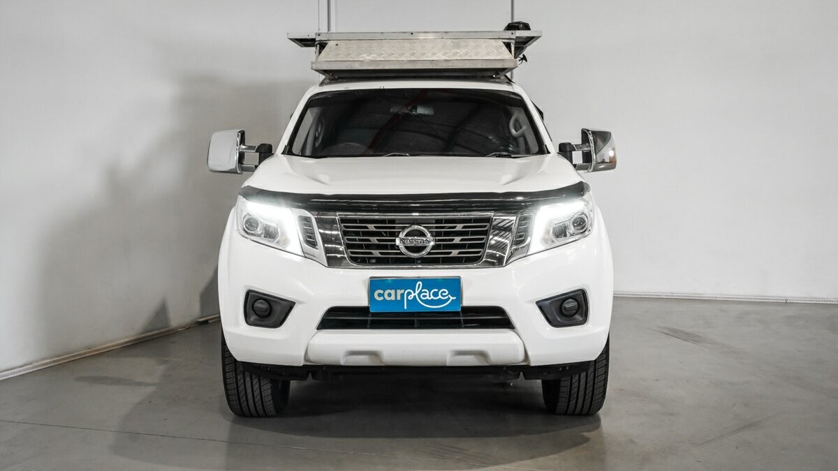 Nissan Navara image 2