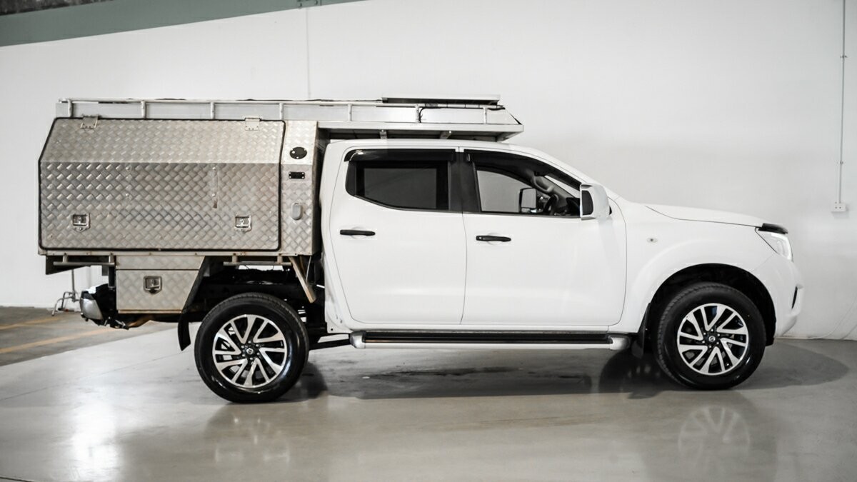 Nissan Navara image 3