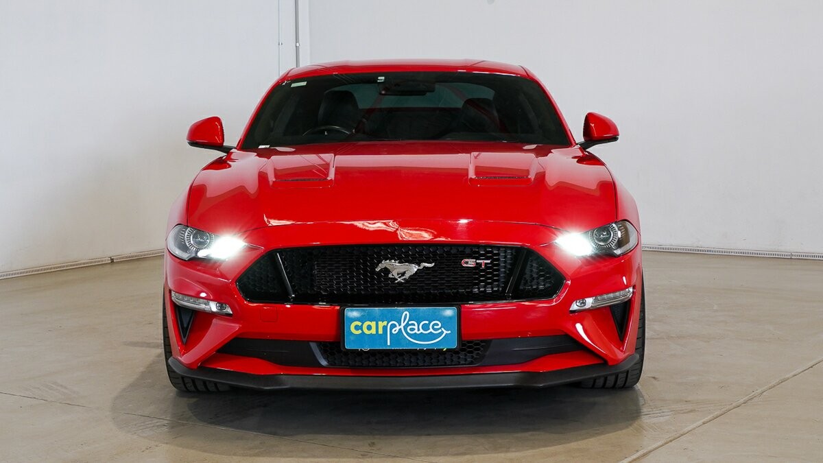 Ford Mustang image 2
