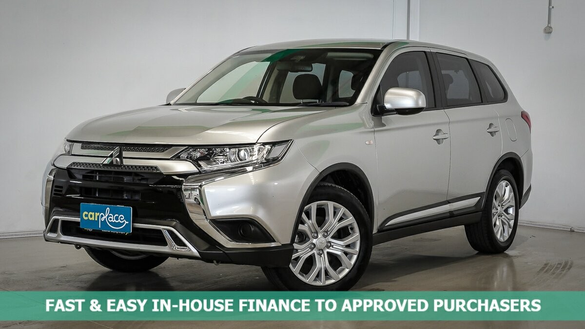 Mitsubishi Outlander image 1