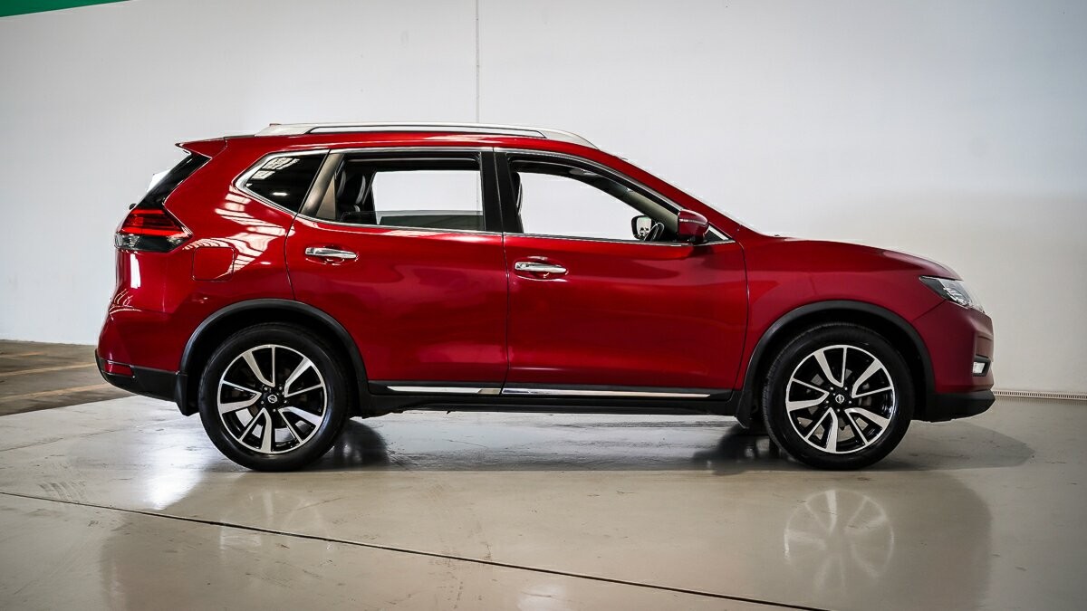 Nissan X-trail image 3