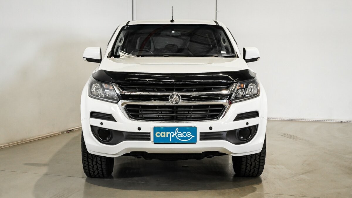 Holden Colorado image 2