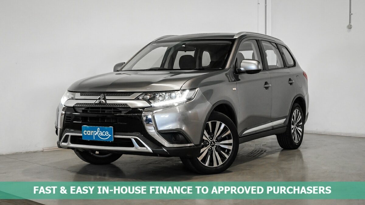 Mitsubishi Outlander image 1