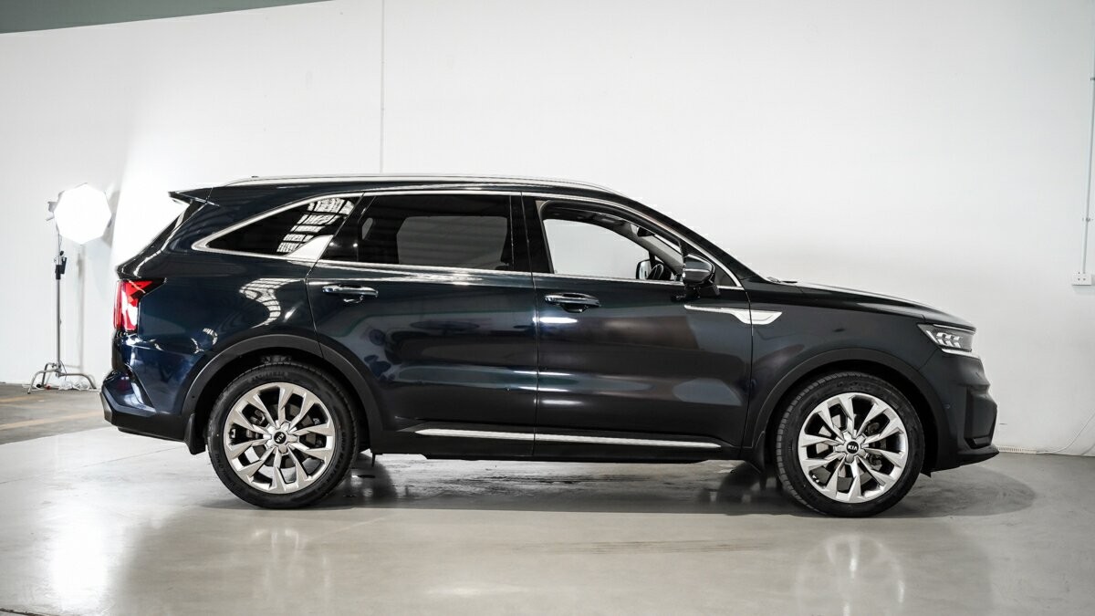 Kia Sorento image 3