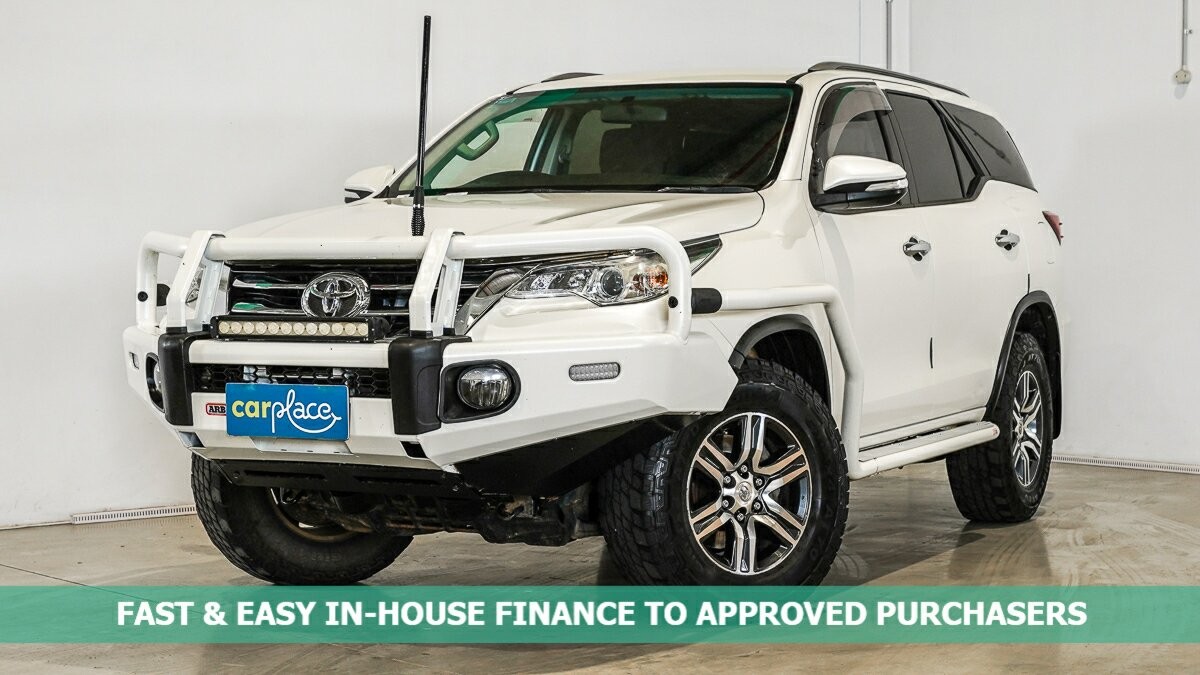 Toyota Fortuner image 1