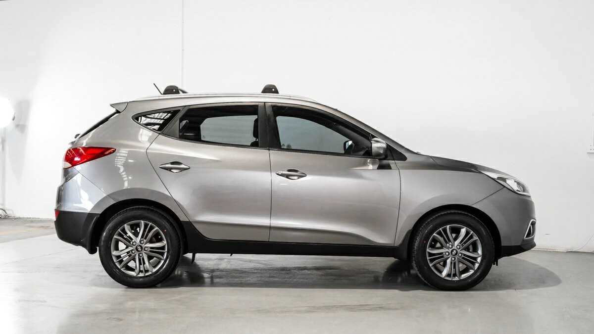 Hyundai Ix35 image 3