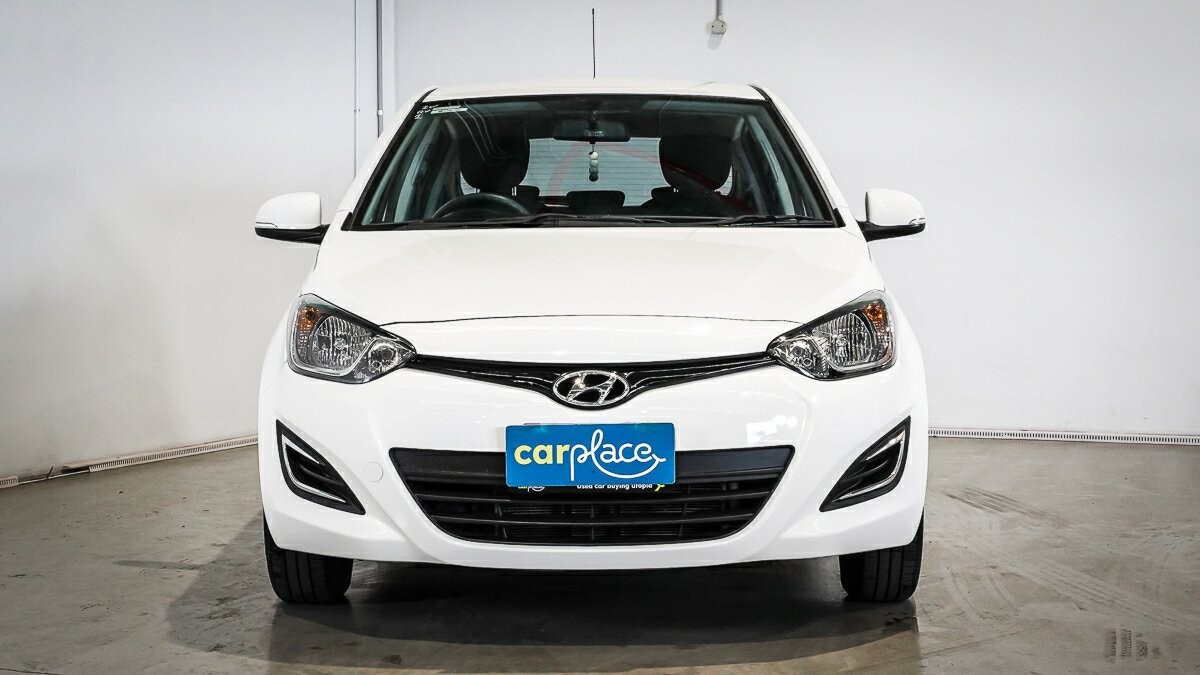 Hyundai I20 image 2