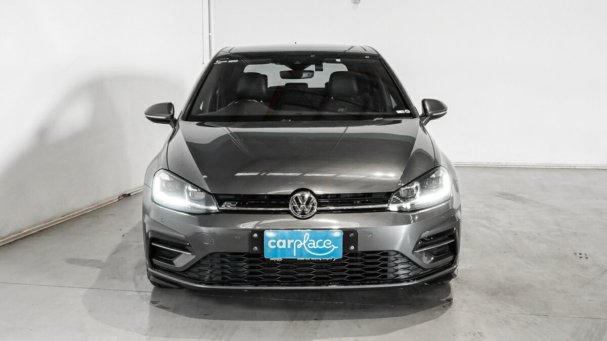 Volkswagen Golf image 2