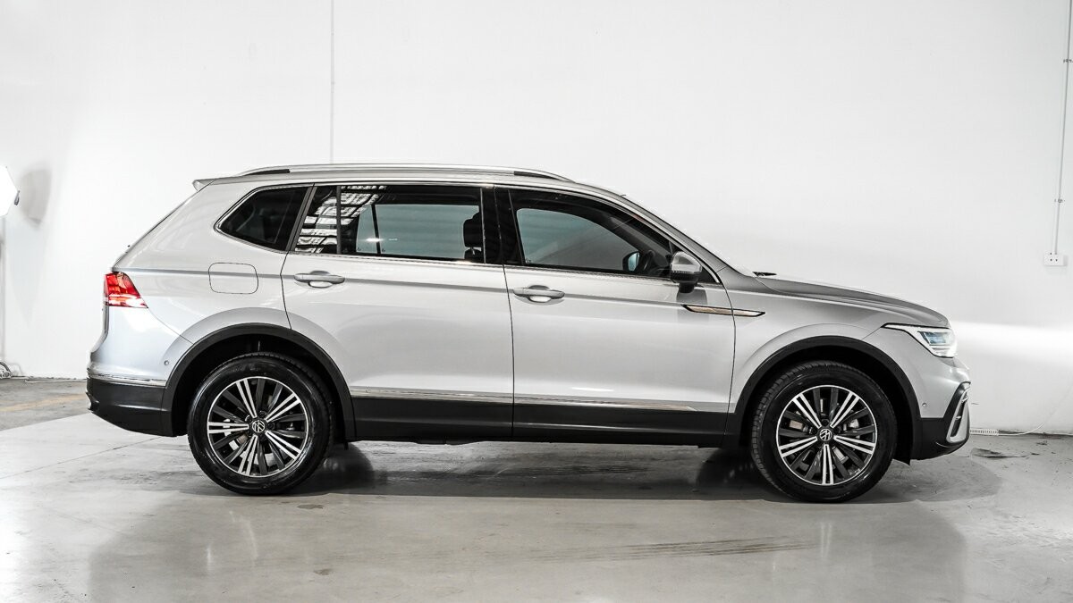 Volkswagen Tiguan image 3