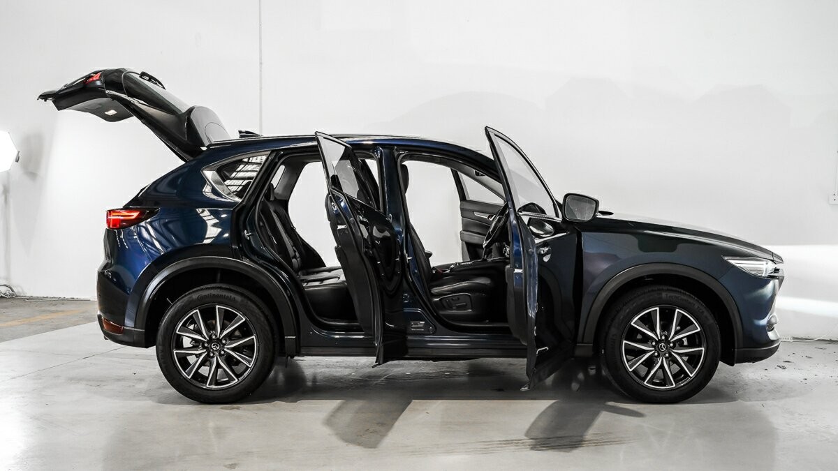 Mazda Cx-5 image 4