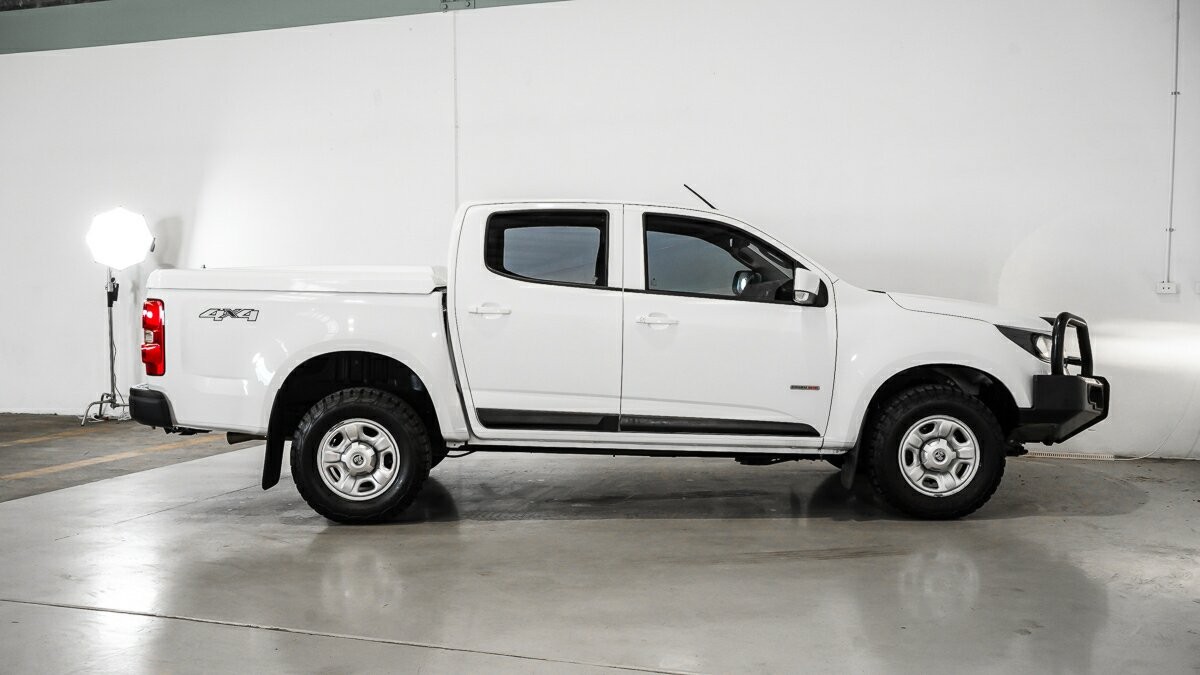 Holden Colorado image 3