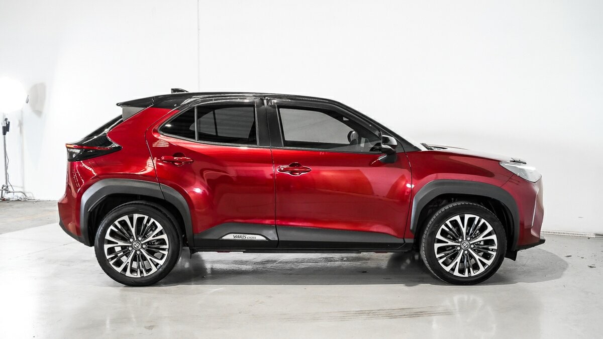 Toyota Yaris Cross image 3
