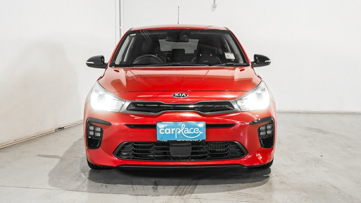 Kia Rio image 2