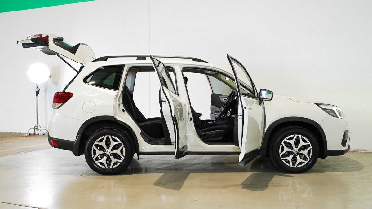 Subaru Forester image 4