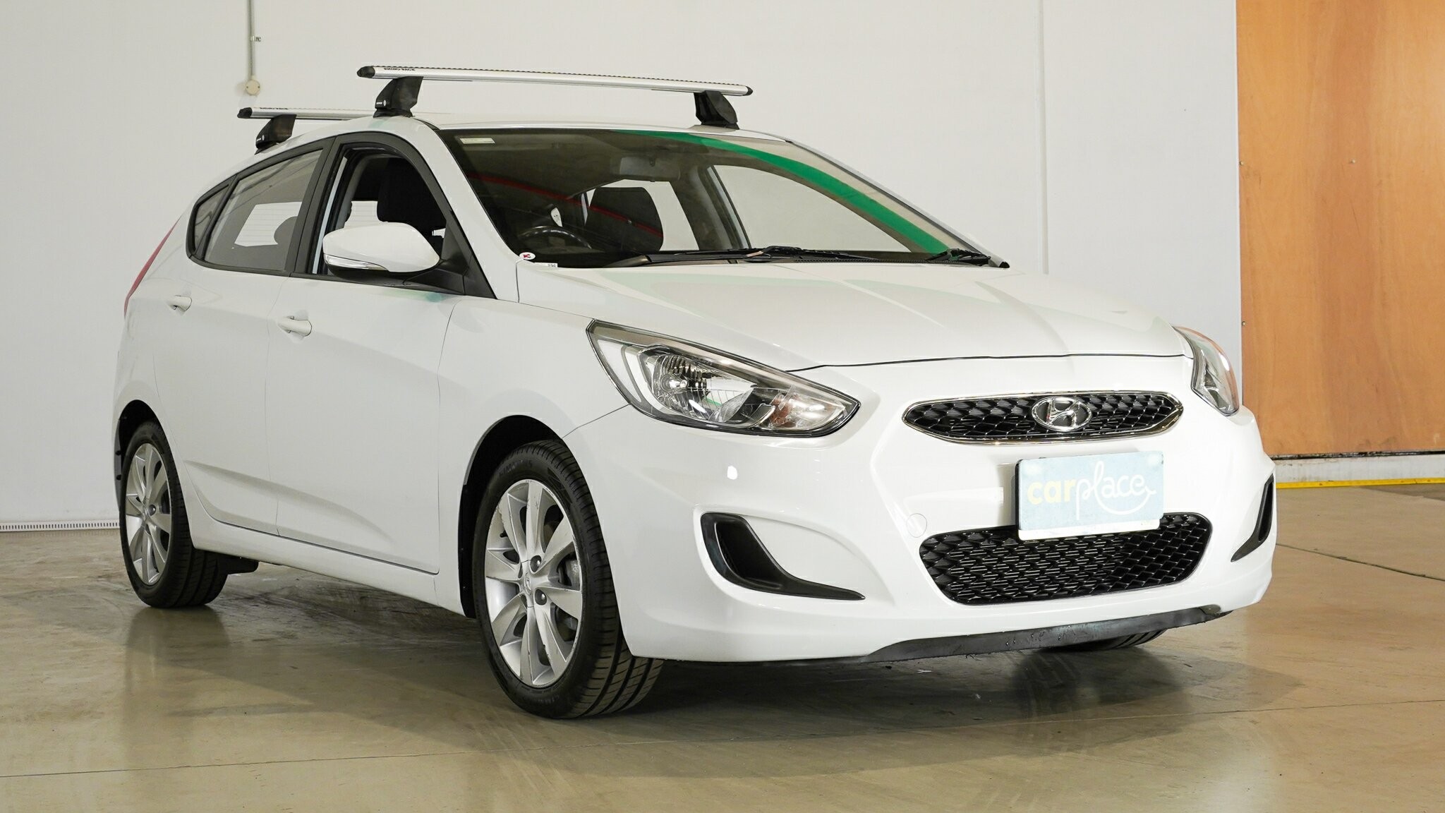 Hyundai Accent image 4