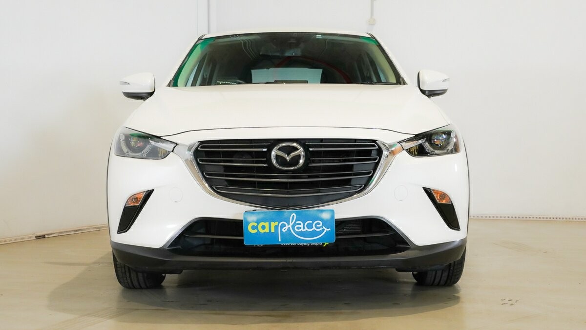 Mazda Cx-3 image 2
