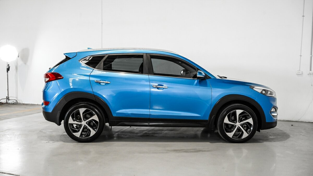 Hyundai Tucson image 3