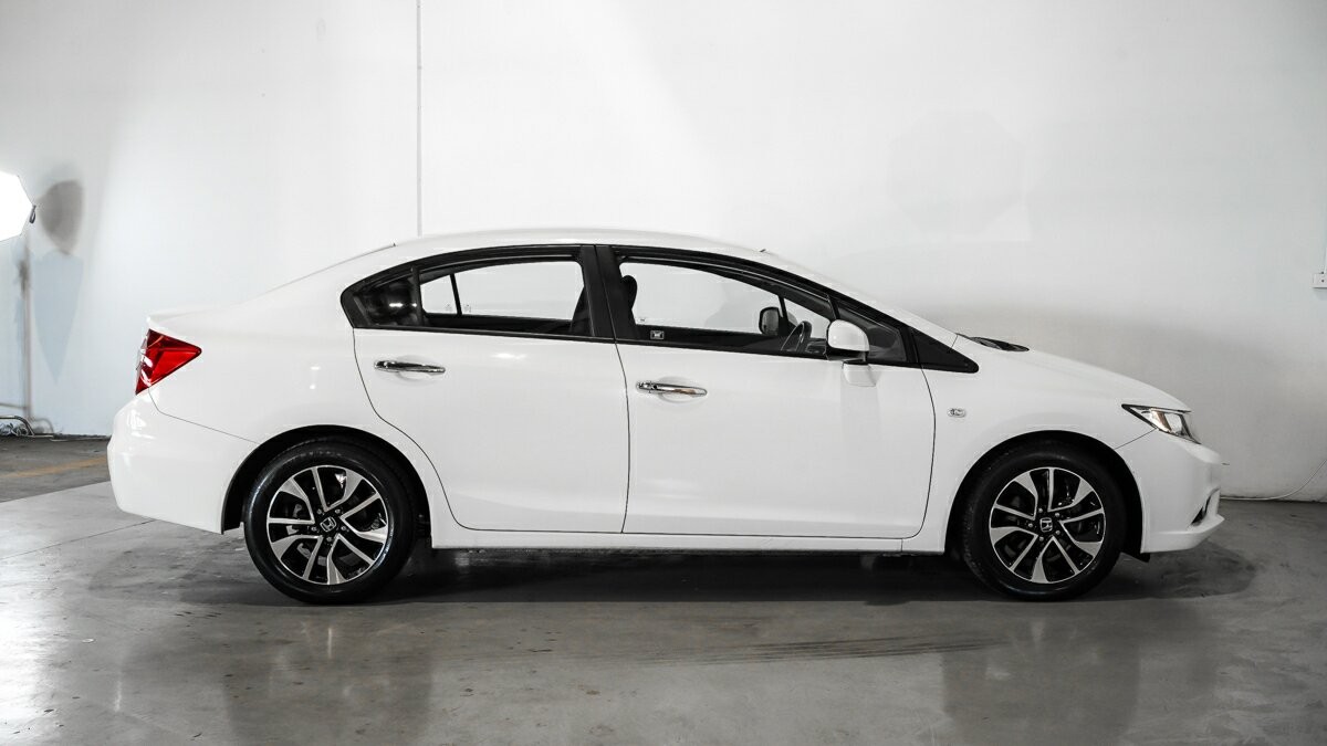 Honda Civic image 3
