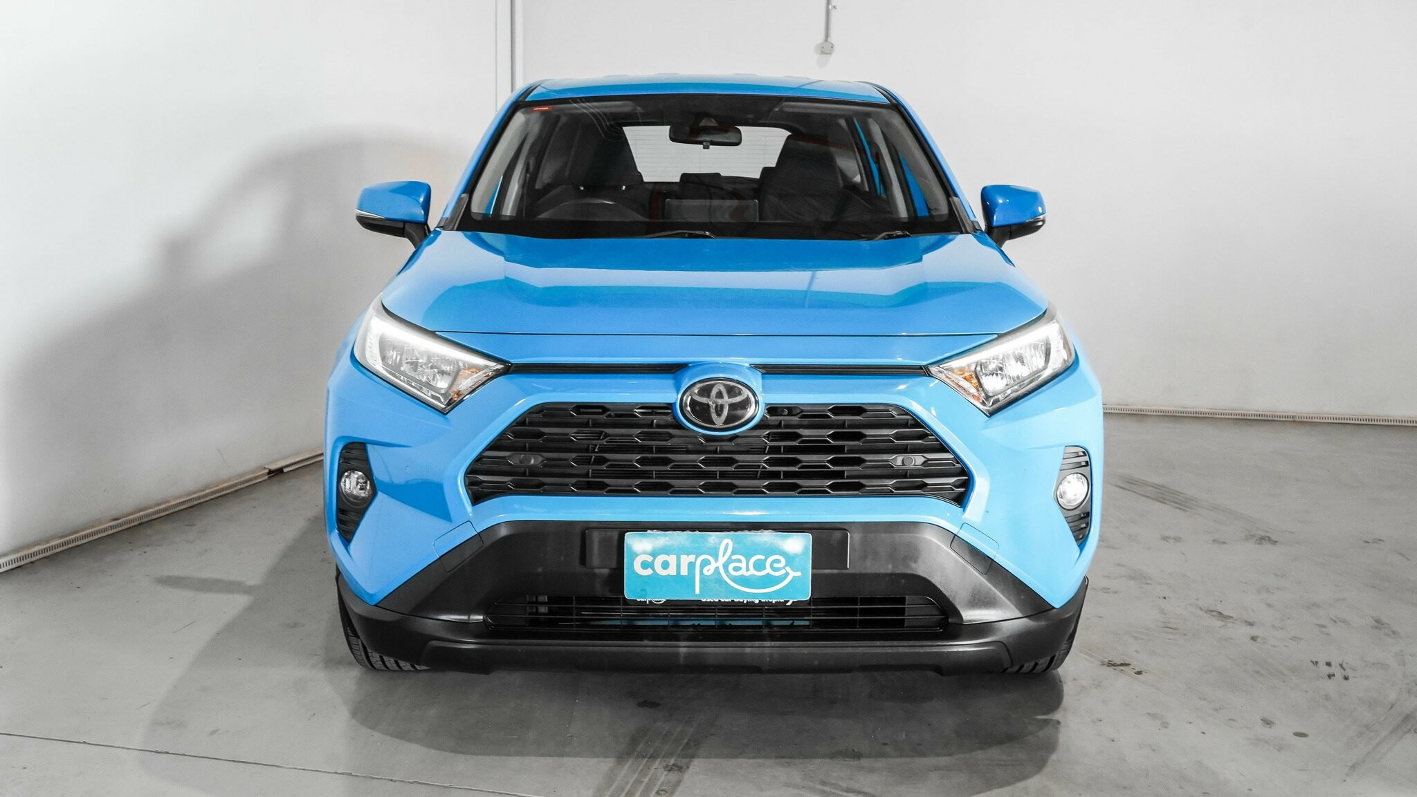 Toyota Rav4 image 2