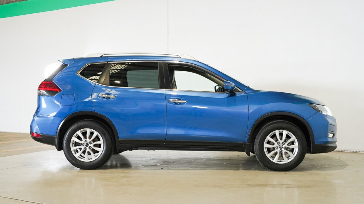 Nissan X-trail image 3