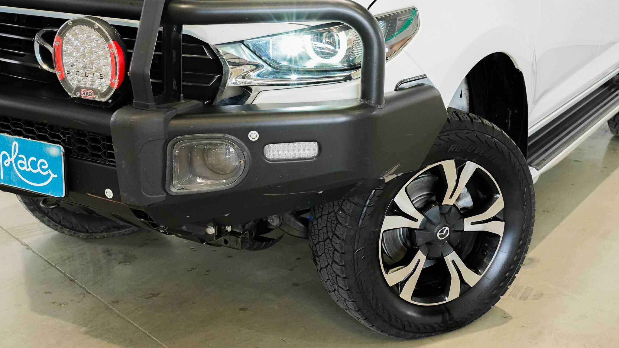 Mazda Bt-50 image 2