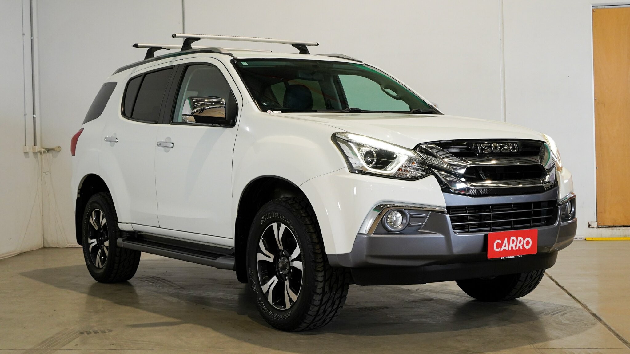 Isuzu Mu-x image 4
