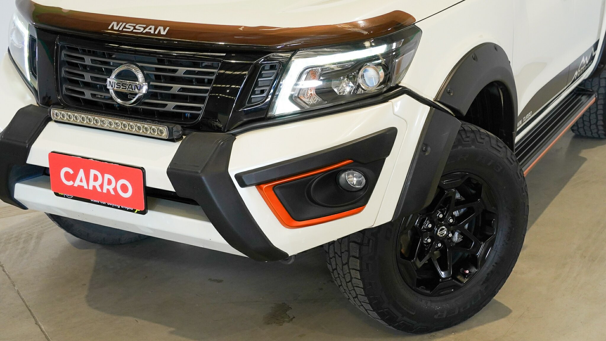 Nissan Navara image 2