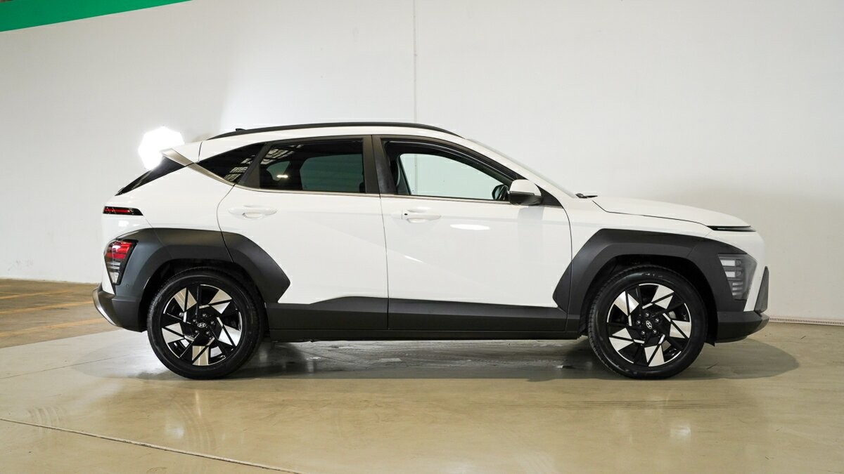 Hyundai Kona image 3
