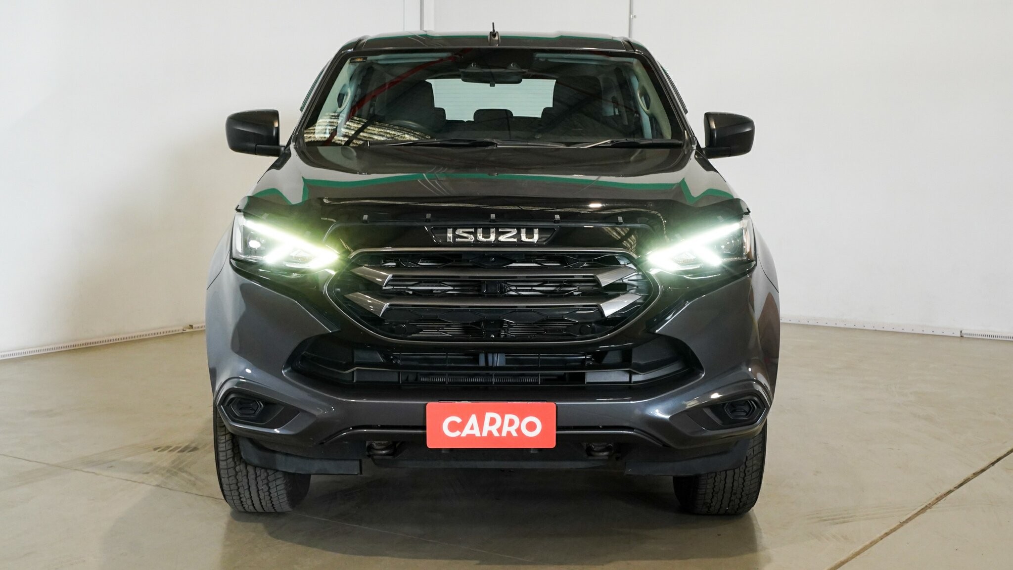 Isuzu Mu-x image 3