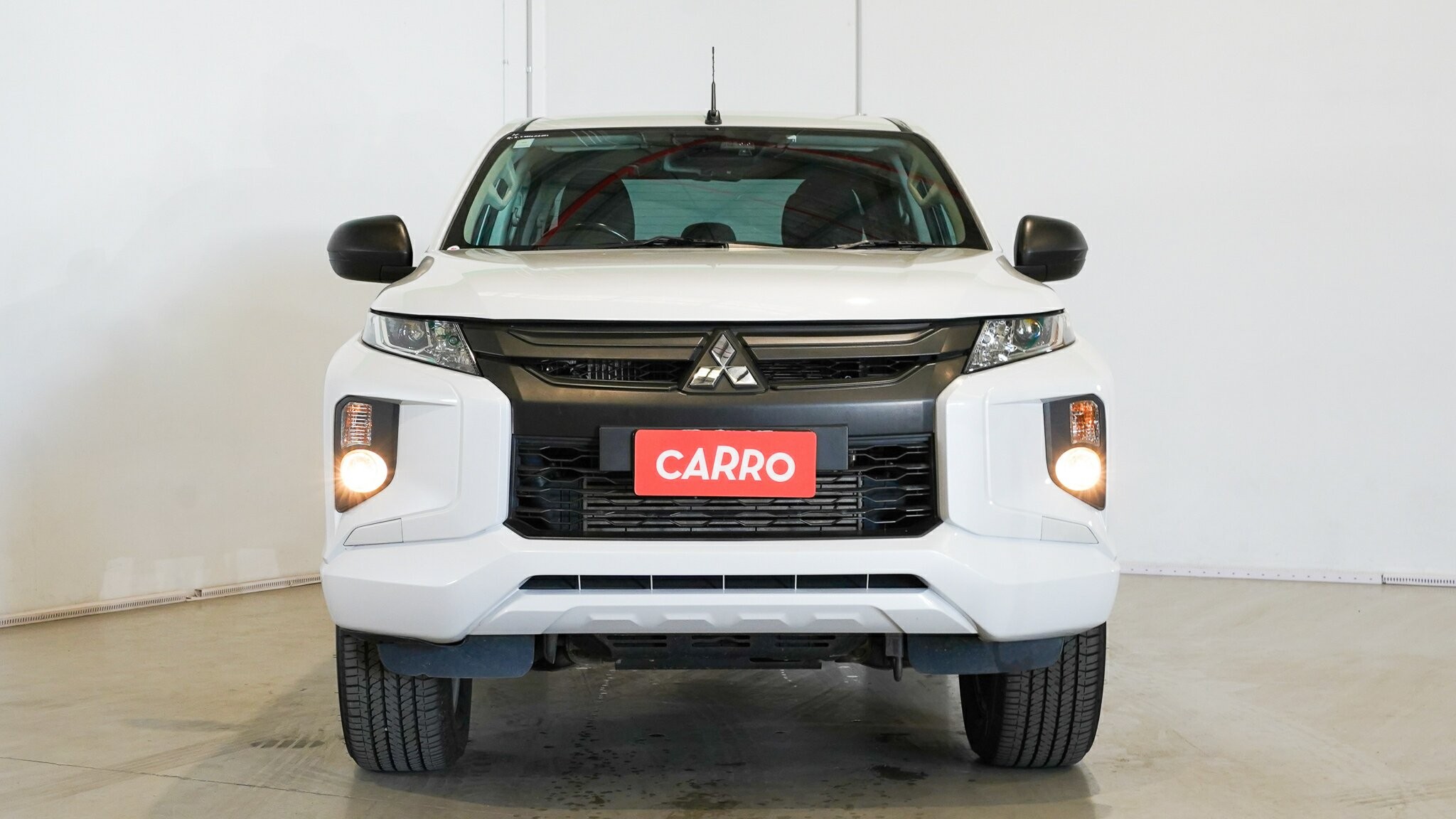 Mitsubishi Triton image 3