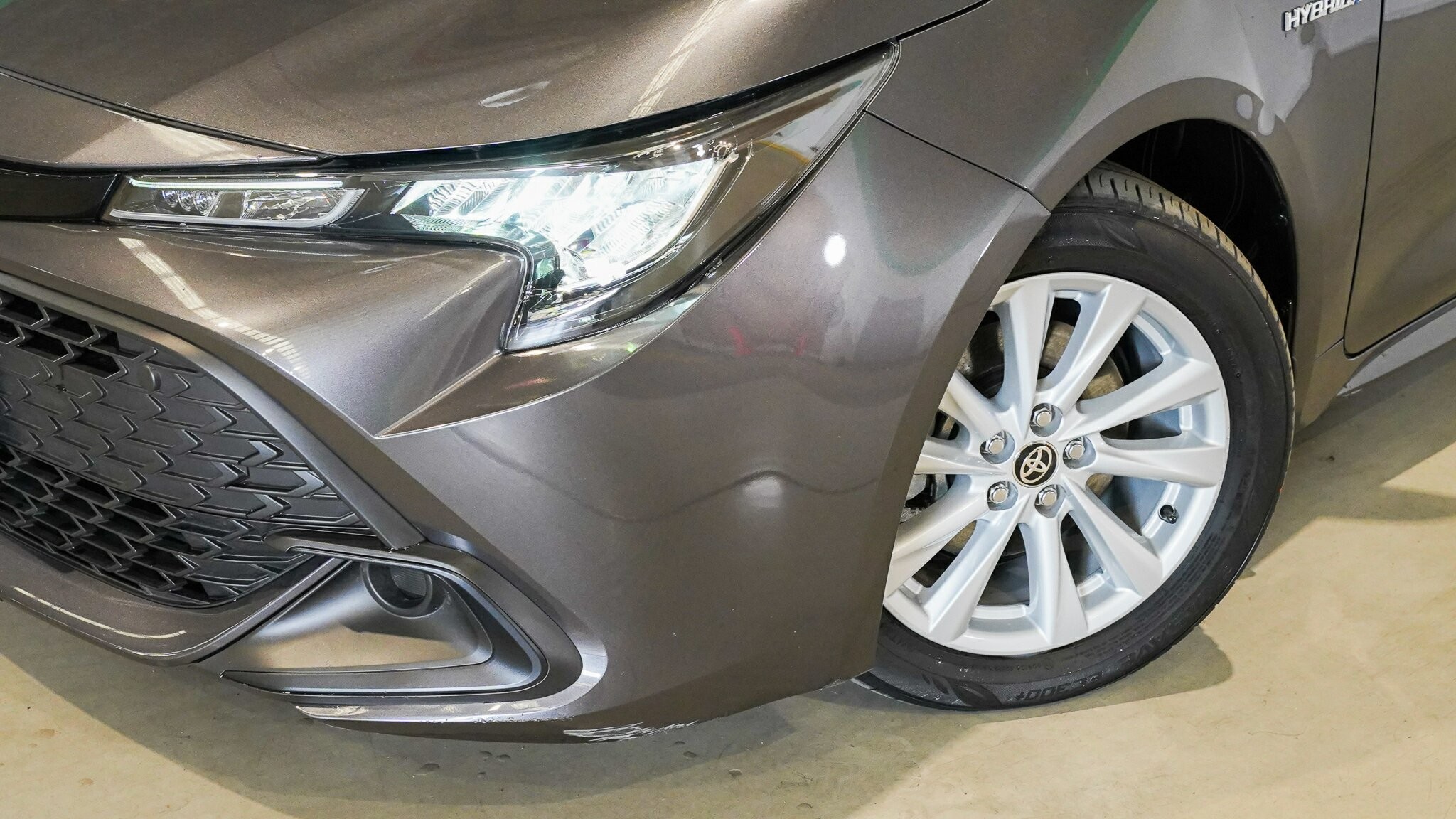 Toyota Corolla image 2