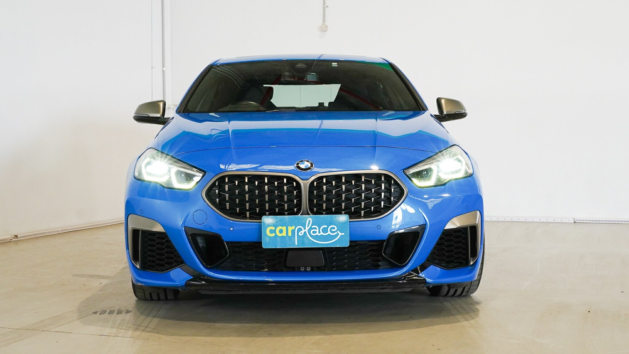 BMW 2 Series image 3