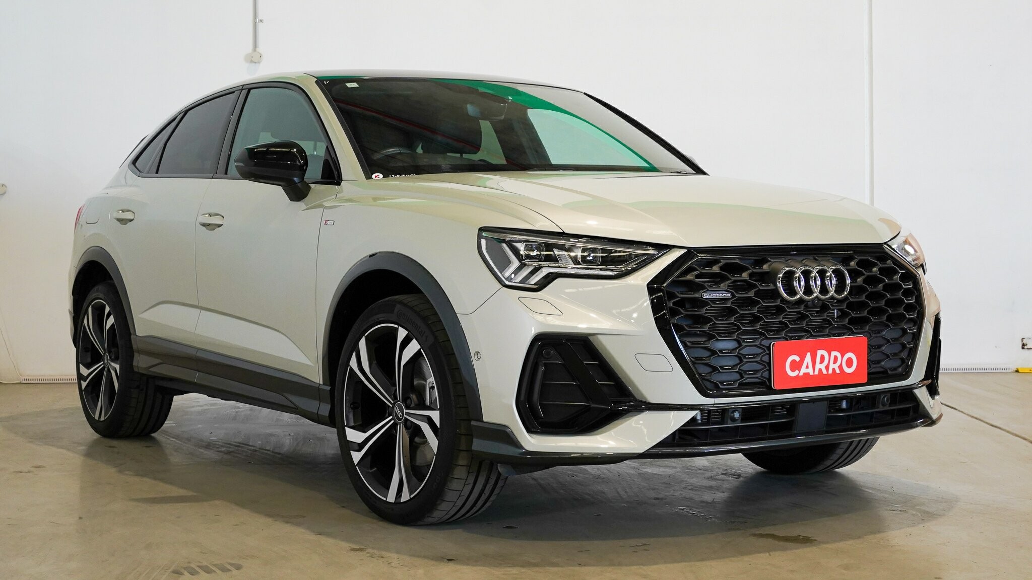Audi Q3 image 4