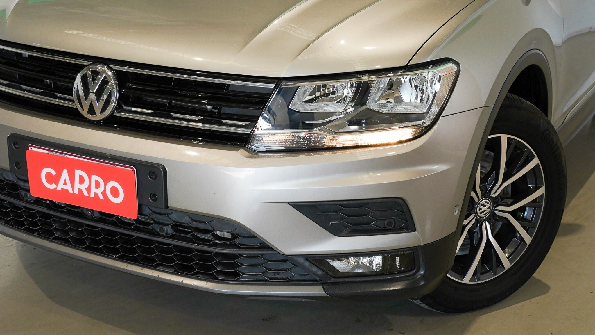Volkswagen Tiguan image 2