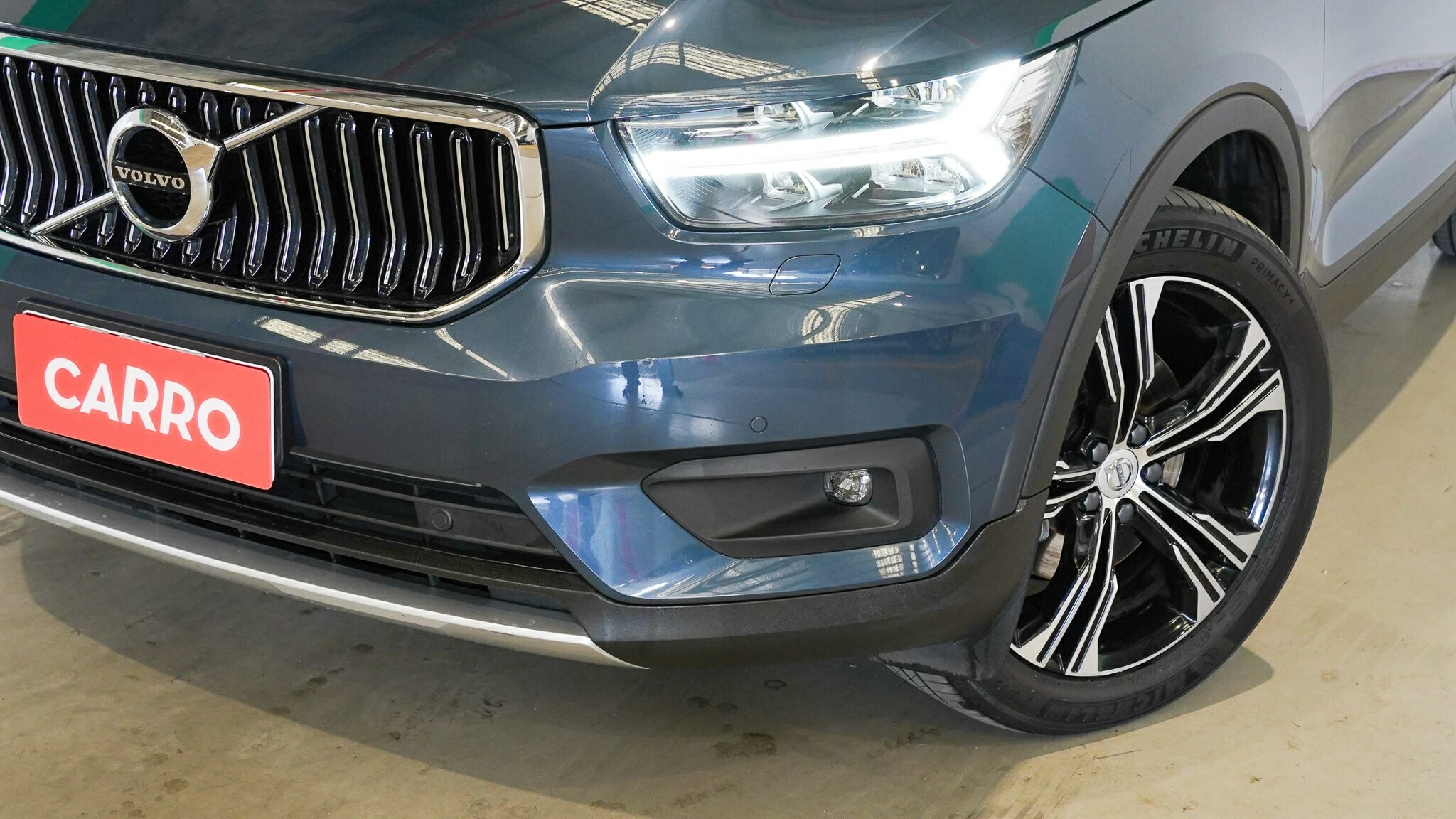 Volvo Xc40 image 2