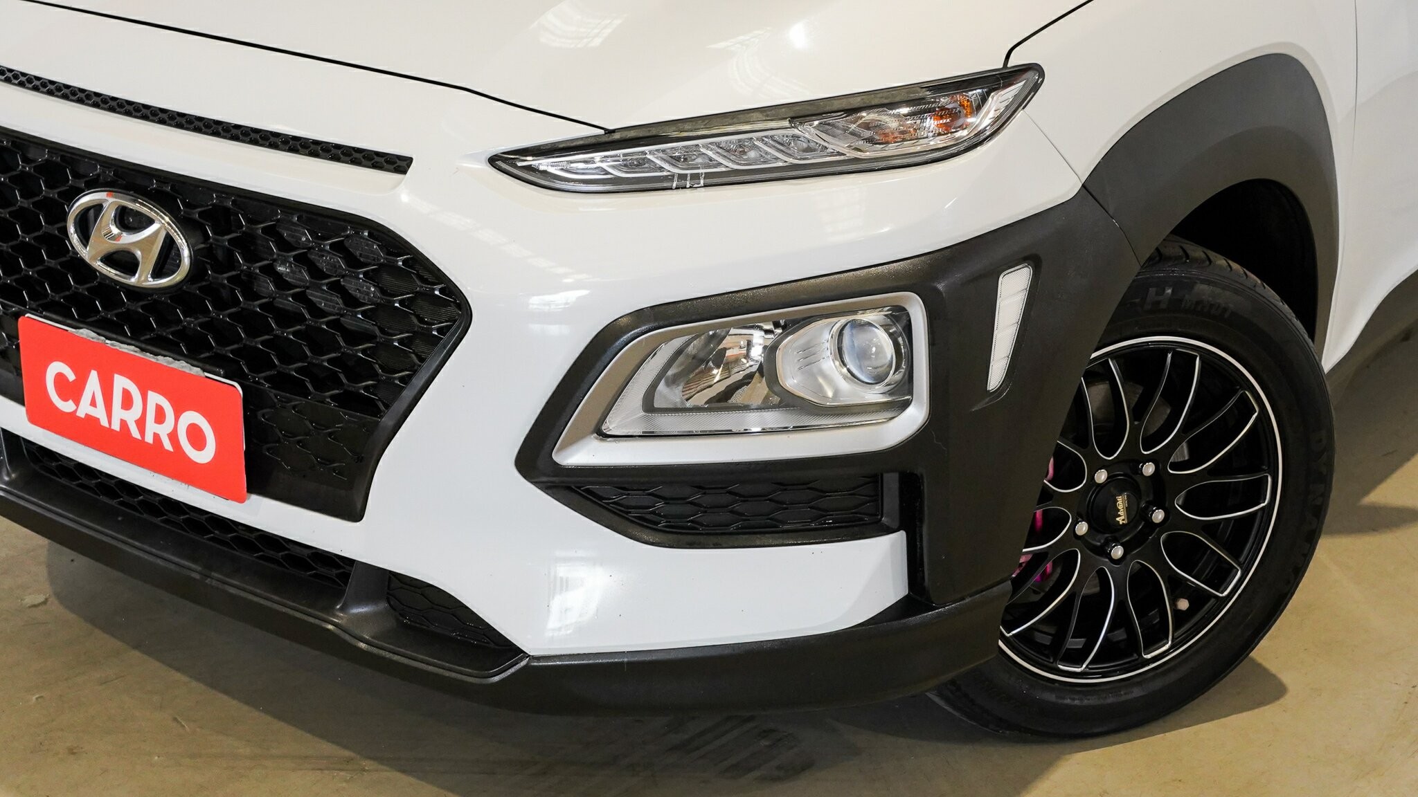 Hyundai Kona image 2