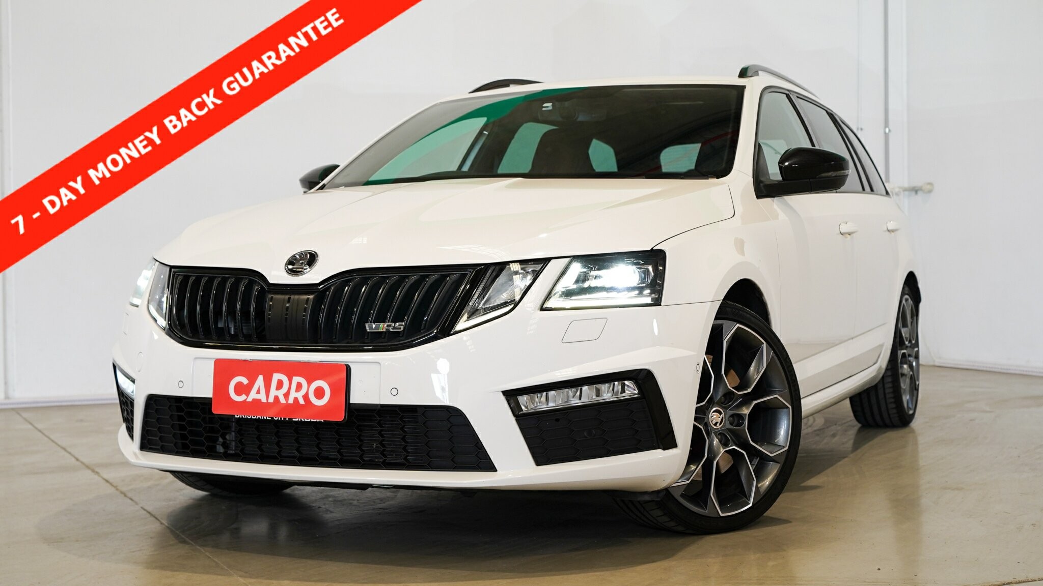 Skoda Octavia image 1