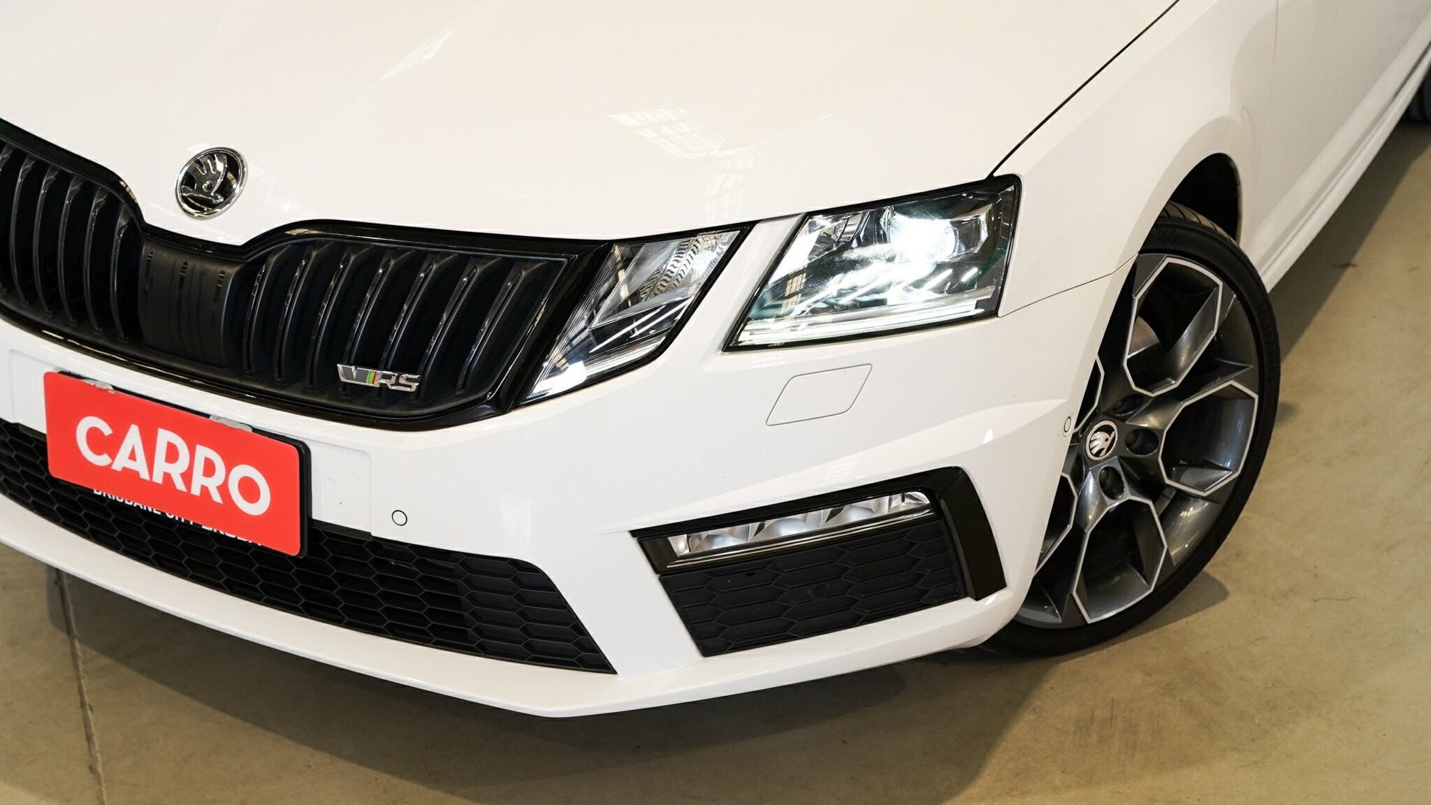 Skoda Octavia image 2