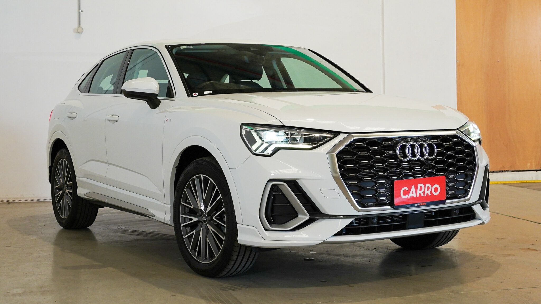 Audi Q3 image 4