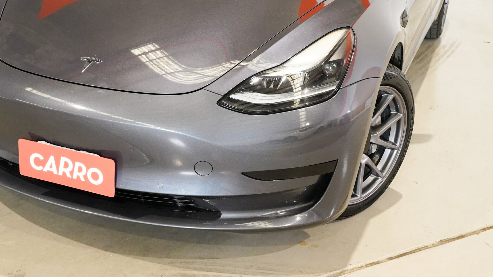 Tesla Model 3 image 2