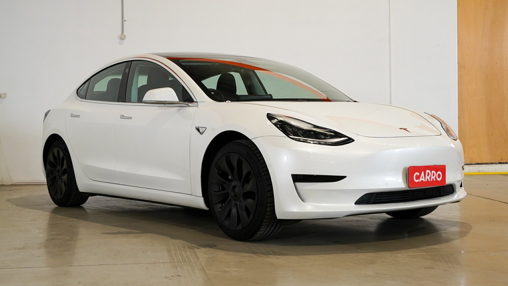 Tesla Model 3 image 4