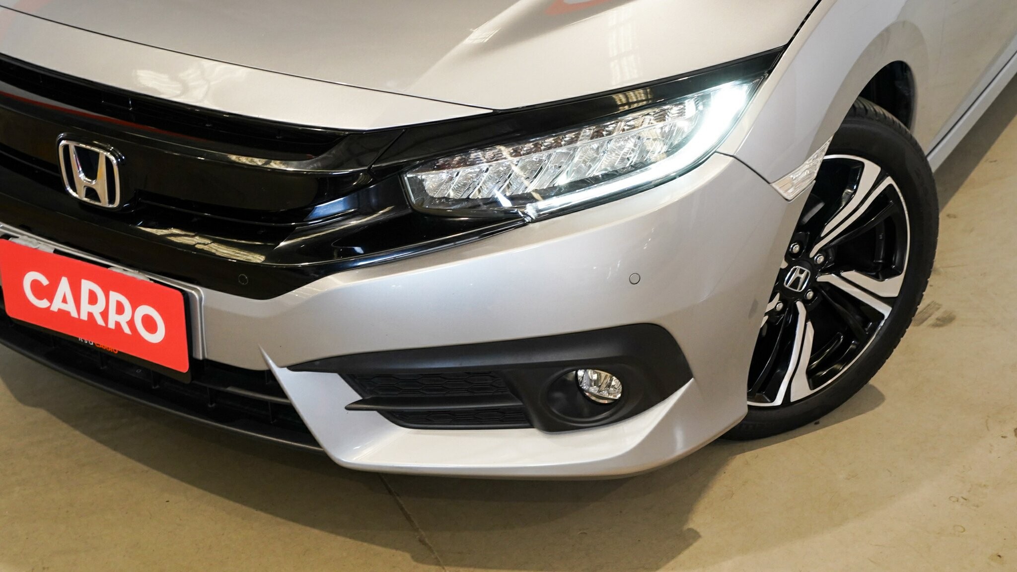 Honda Civic image 2