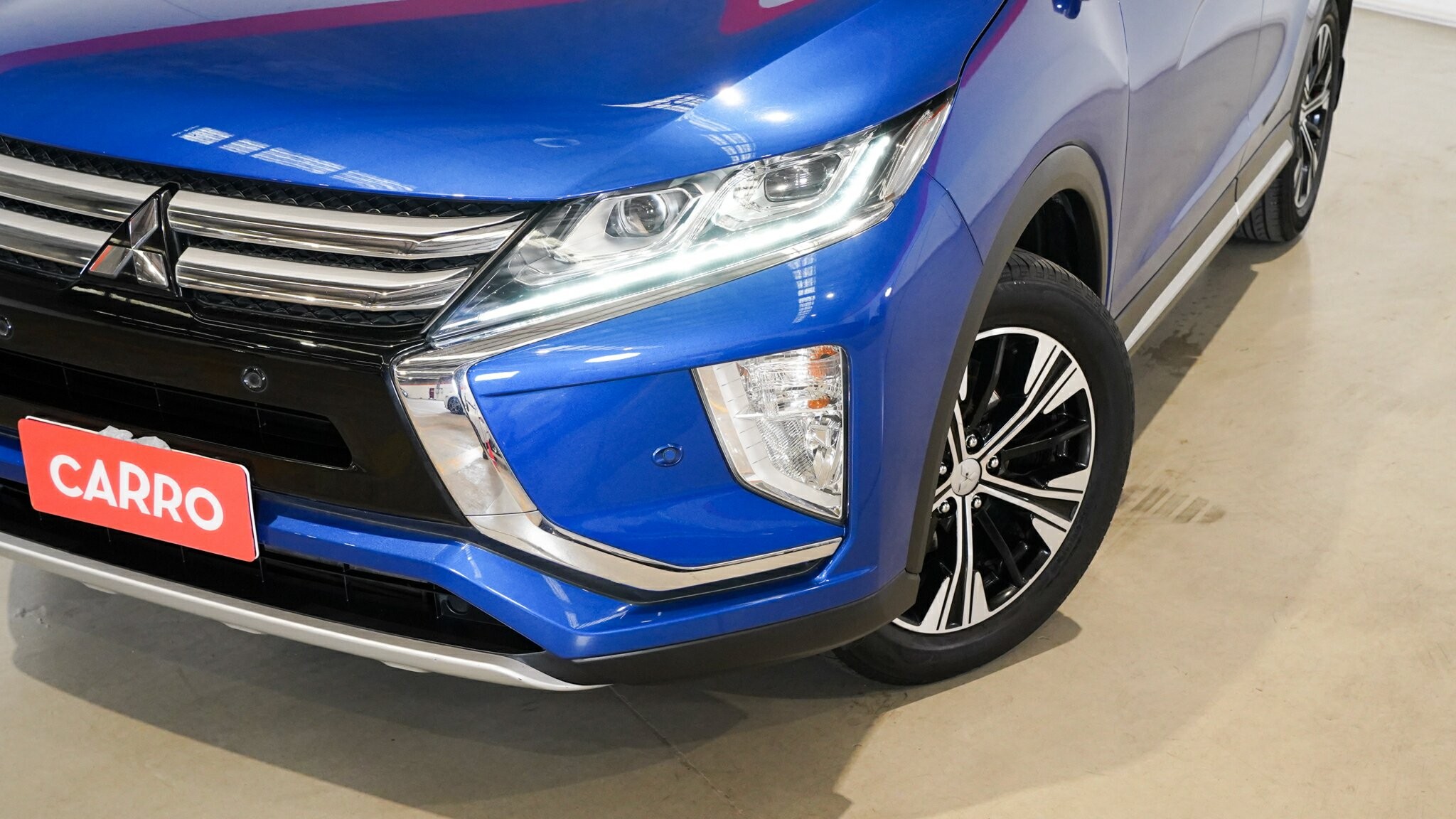 Mitsubishi Eclipse Cross image 2