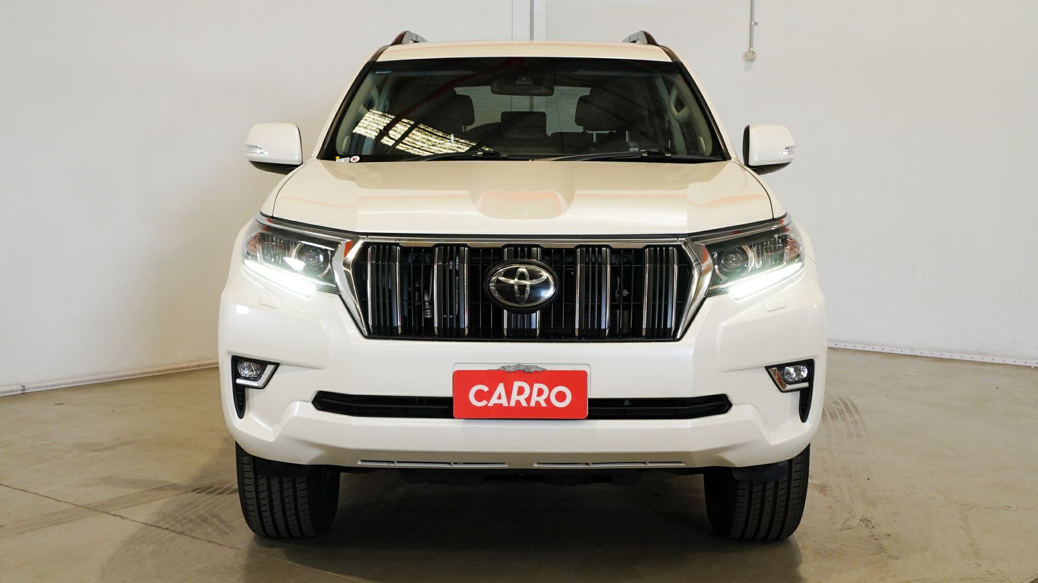 Toyota Landcruiser Prado image 3