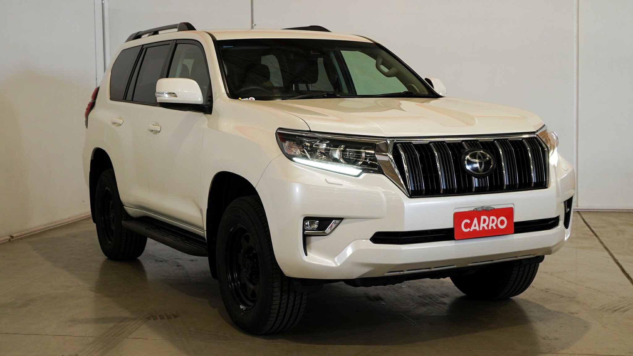 Toyota Landcruiser Prado image 4