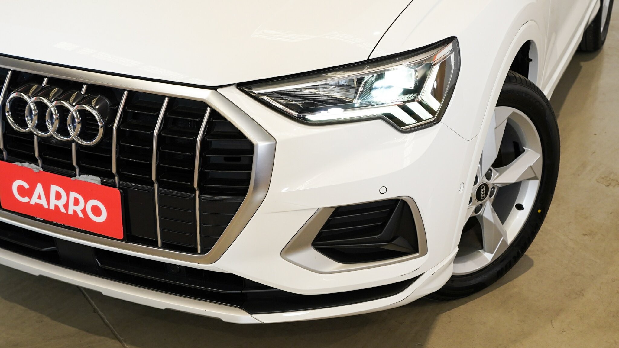 Audi Q3 image 2
